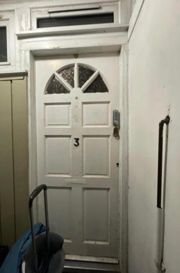 Arbnb Comfy Sleep Guest House Self Catering Private Bedrooms 60 Pound Per Night Per Person Лондон Экстерьер фото
